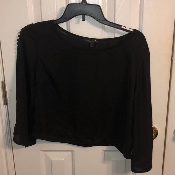 ✨PRICE DROP✨ Cute Black Shirt - Picture 1 of 2